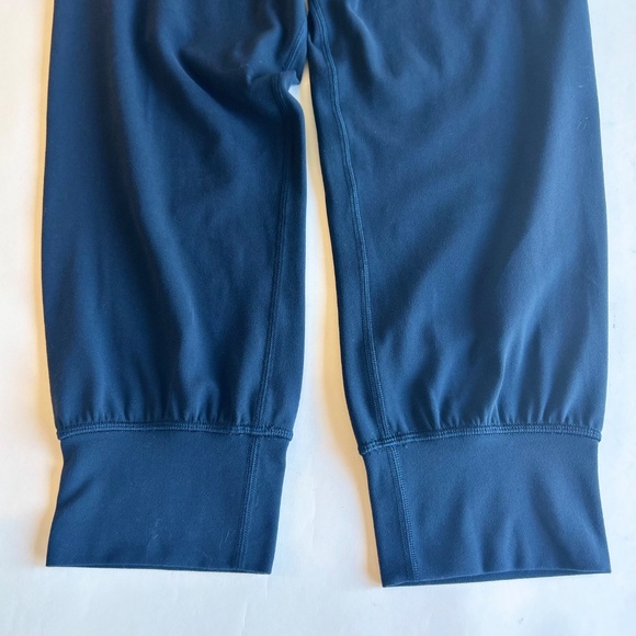 Lululemon Navy Loggers Leggings size 4 - Picture 6 of 12